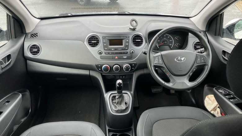 Hyundai i10 1.2 SE 5dr Auto Petrol Hatchback